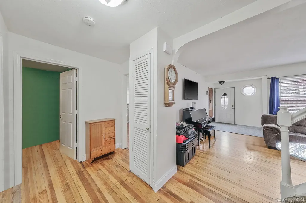 287 Central Avenue Bohemia NY 11716