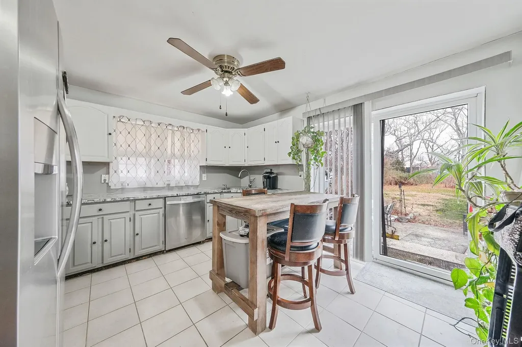 287 Central Avenue Bohemia NY 11716