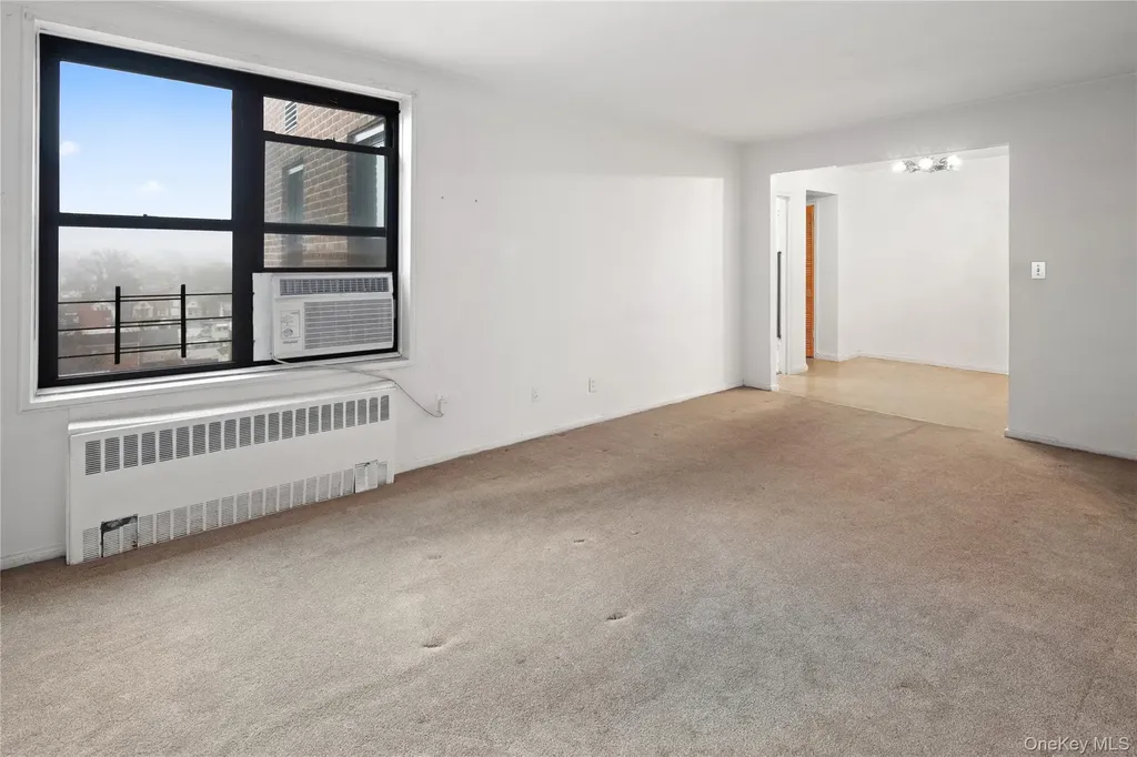 38-15 149th Street Flushing NY 11354