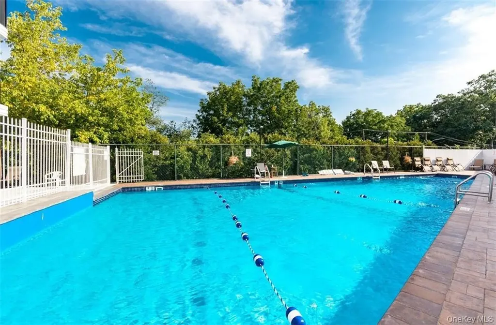 2 Bronxville Road Bronxville NY 10708