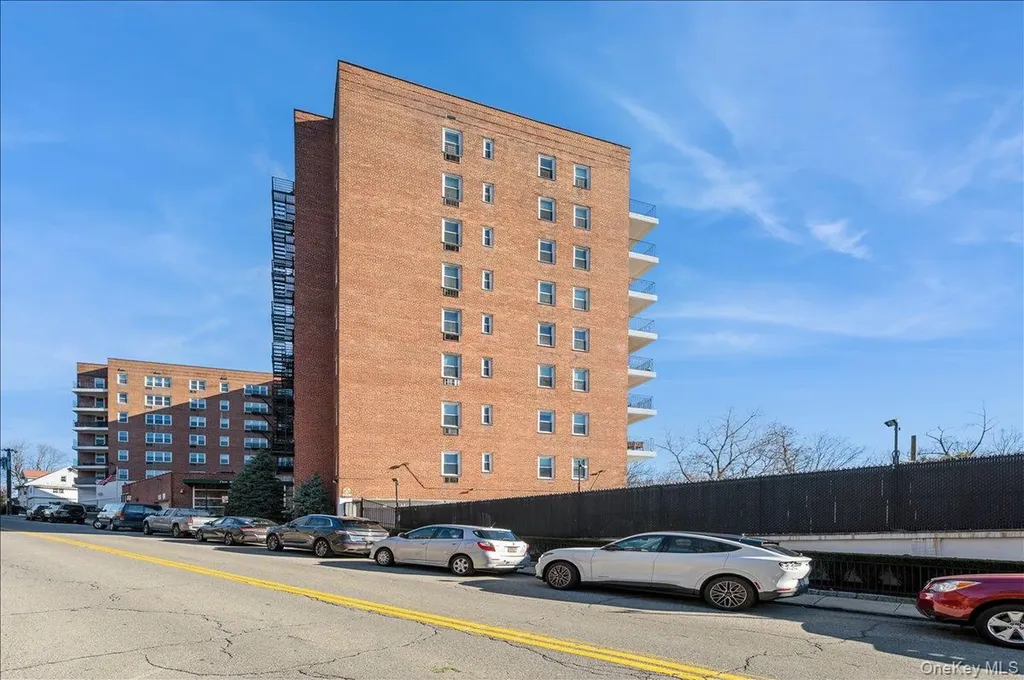 2 Bronxville Road Bronxville NY 10708
