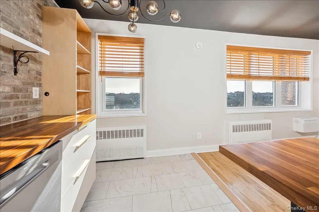2 Bronxville Road Bronxville NY 10708