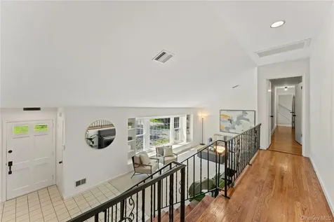 8 Harvard Lane Hastings-on-hudson NY 10706
