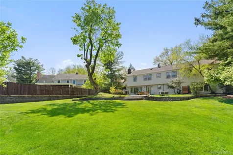 8 Harvard Lane Hastings-on-hudson NY 10706