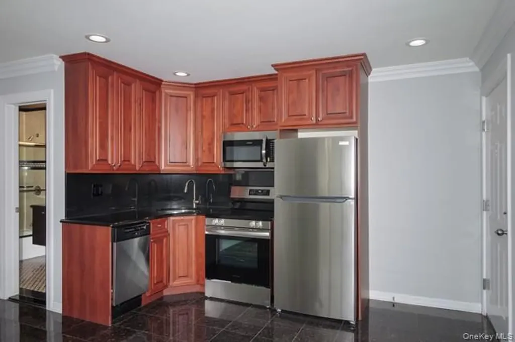 118 Carleton Avenue Islip Terrace NY 11752