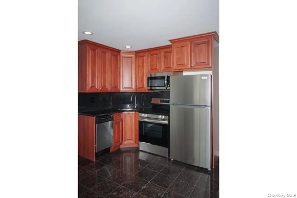 118 Carleton Avenue Islip Terrace NY 11752