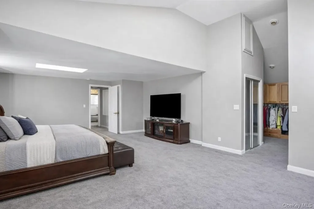 5 Joy Road Selden NY 11784
