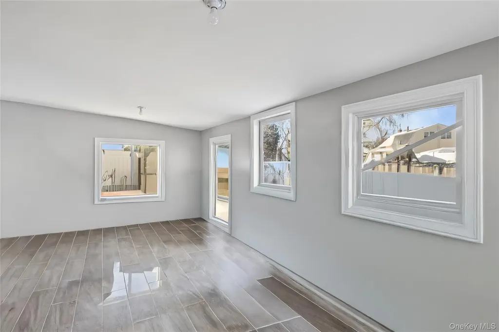 5 Joy Road Selden NY 11784