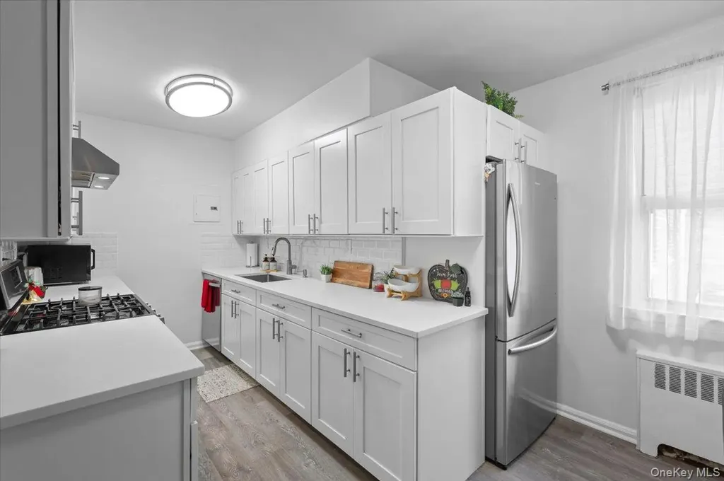 13 Bryant Crescent White Plains NY 10604