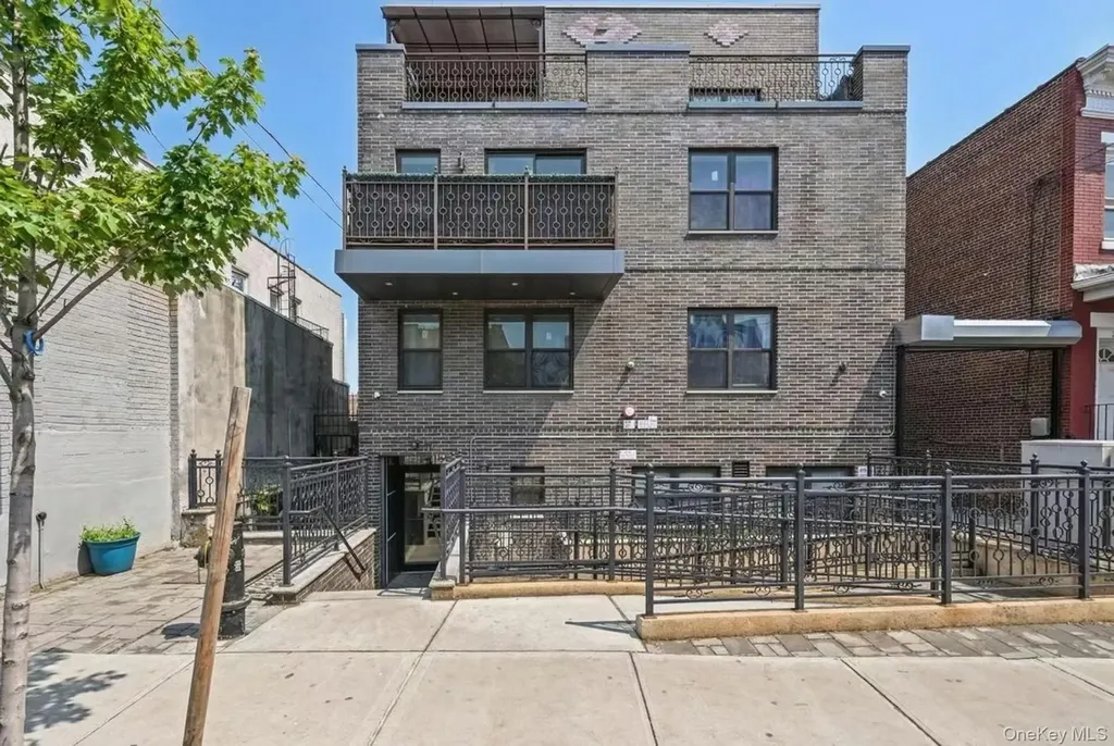 3417 103rd Street Corona NY 11368
