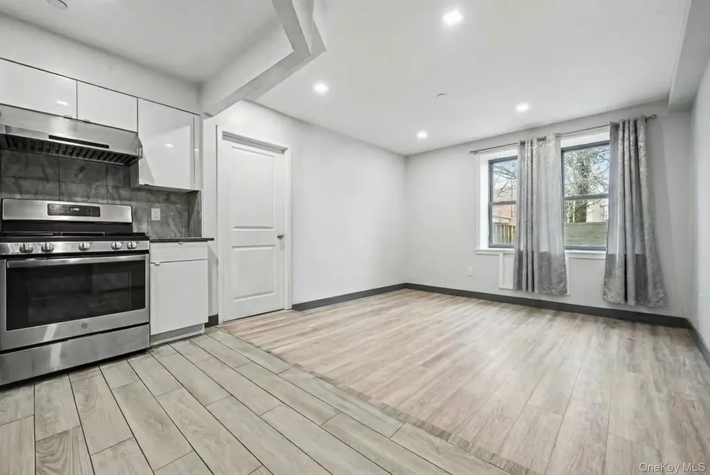 3417 103rd Street Corona NY 11368