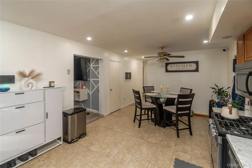 8 Fourth Street Godeffroy NY 12729