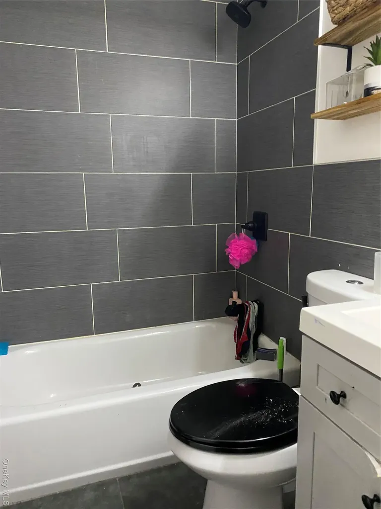 801 E 163rd Street Bronx NY 10456