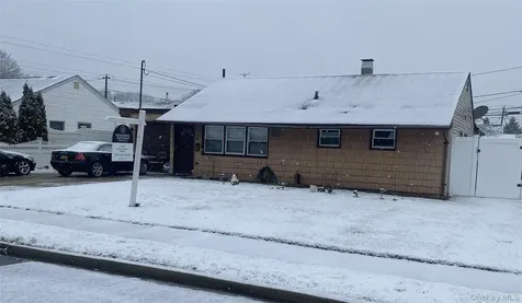 12 E Millpage Drive Bethpage NY 11714