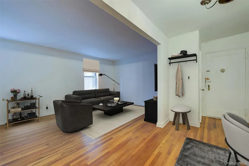 67-12 Yellowstone Boulevard Forest Hills NY 11375