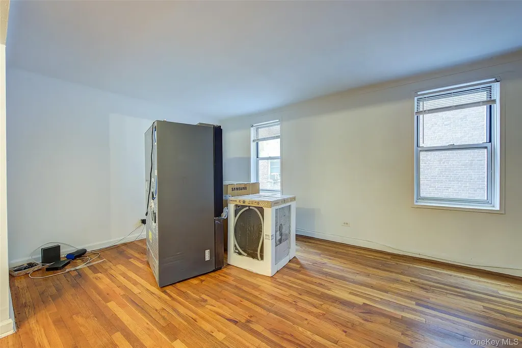 67-12 Yellowstone Boulevard Forest Hills NY 11375
