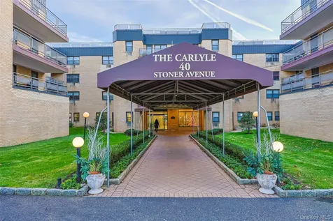 40 Stone Avenue Great Neck Plaza NY 11021