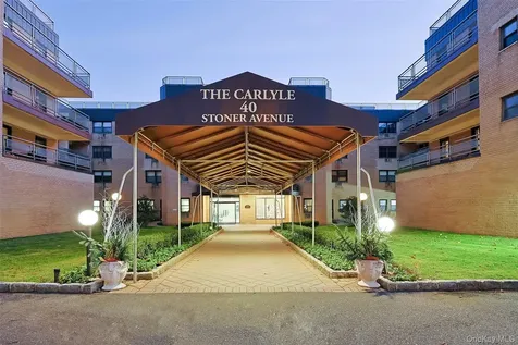 40 Stone Avenue Great Neck Plaza NY 11021
