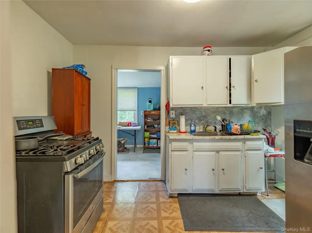 28 Brewster Drive Carmel NY 10512