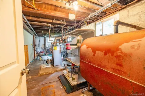 28 Brewster Drive Carmel NY 10512