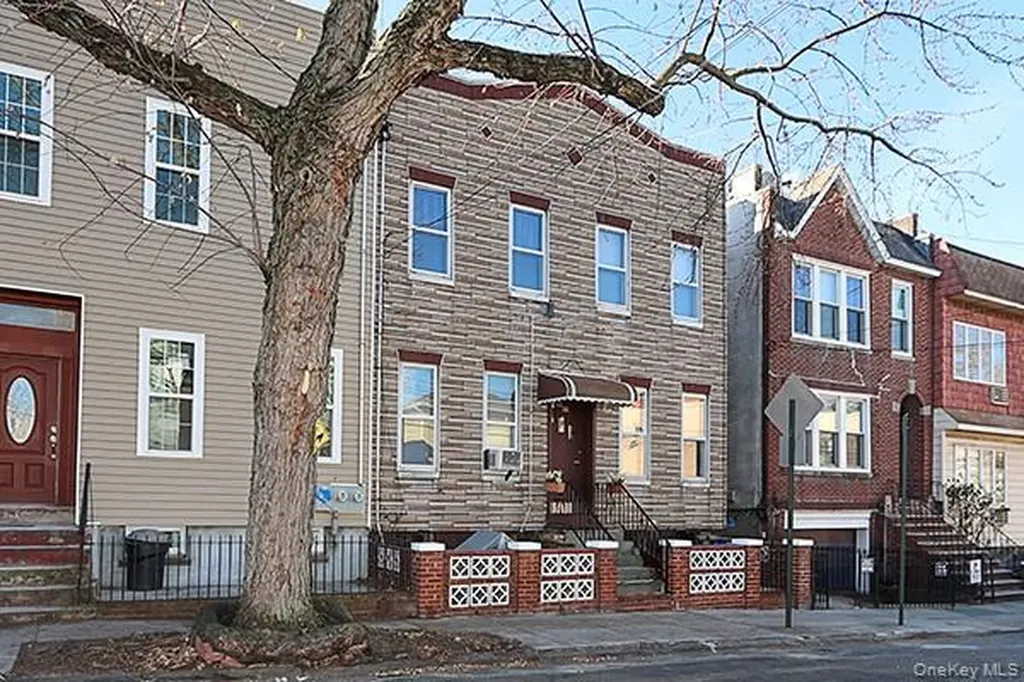 60-64 54th Place Maspeth NY 11378
