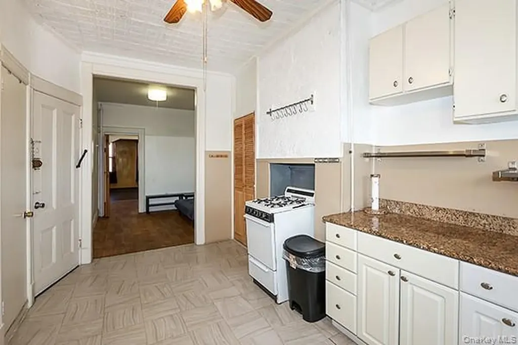 60-64 54th Place Maspeth NY 11378
