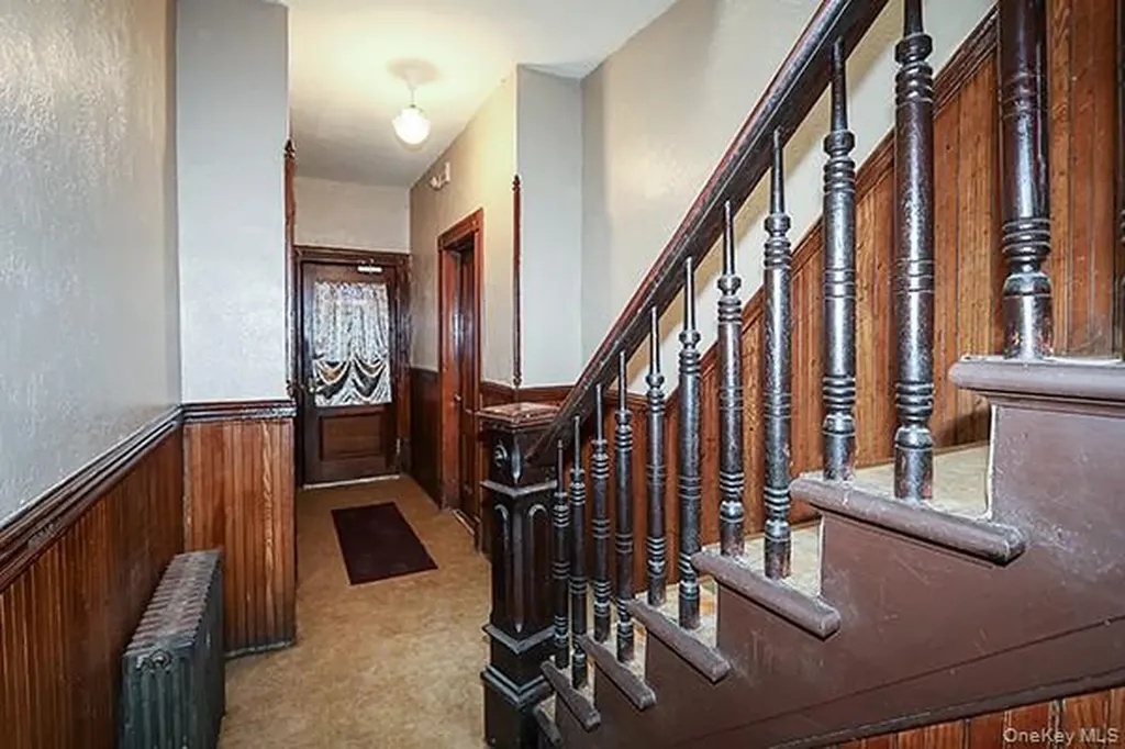 60-64 54th Place Maspeth NY 11378