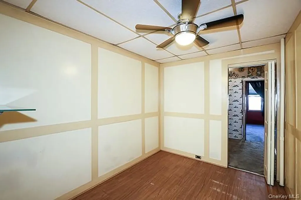 60-64 54th Place Maspeth NY 11378