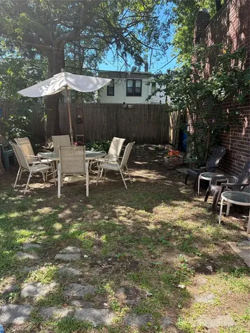 60-64 54th Place Maspeth NY 11378