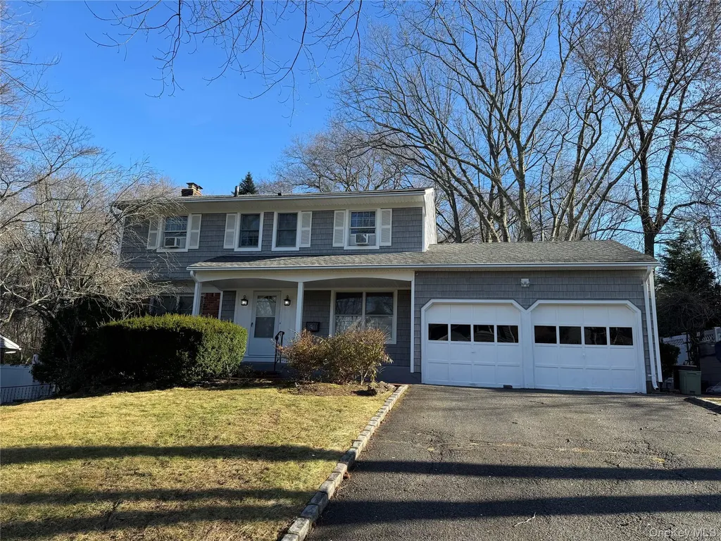 23 Jerome Road Syosset NY 11791