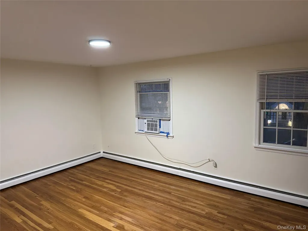 23 Jerome Road Syosset NY 11791