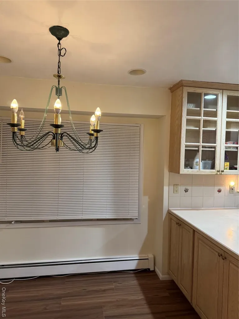 23 Jerome Road Syosset NY 11791