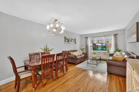 23 Fieldstone Drive Hartsdale NY 10530