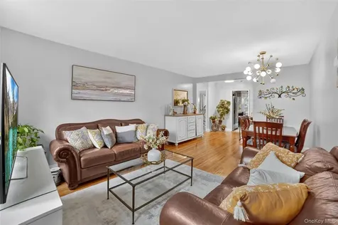 23 Fieldstone Drive Hartsdale NY 10530