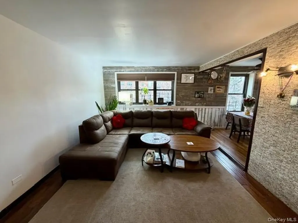 8610 151st Avenue Howard Beach NY 11414