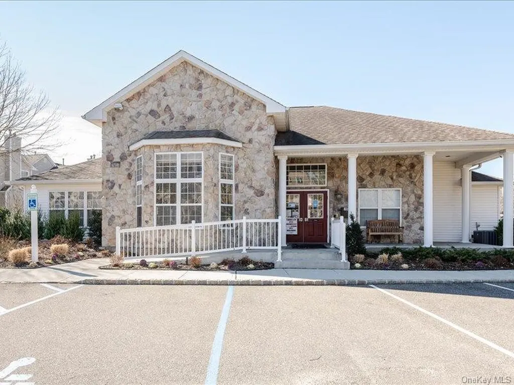 29 Snowdance Lane Nesconset NY 11767