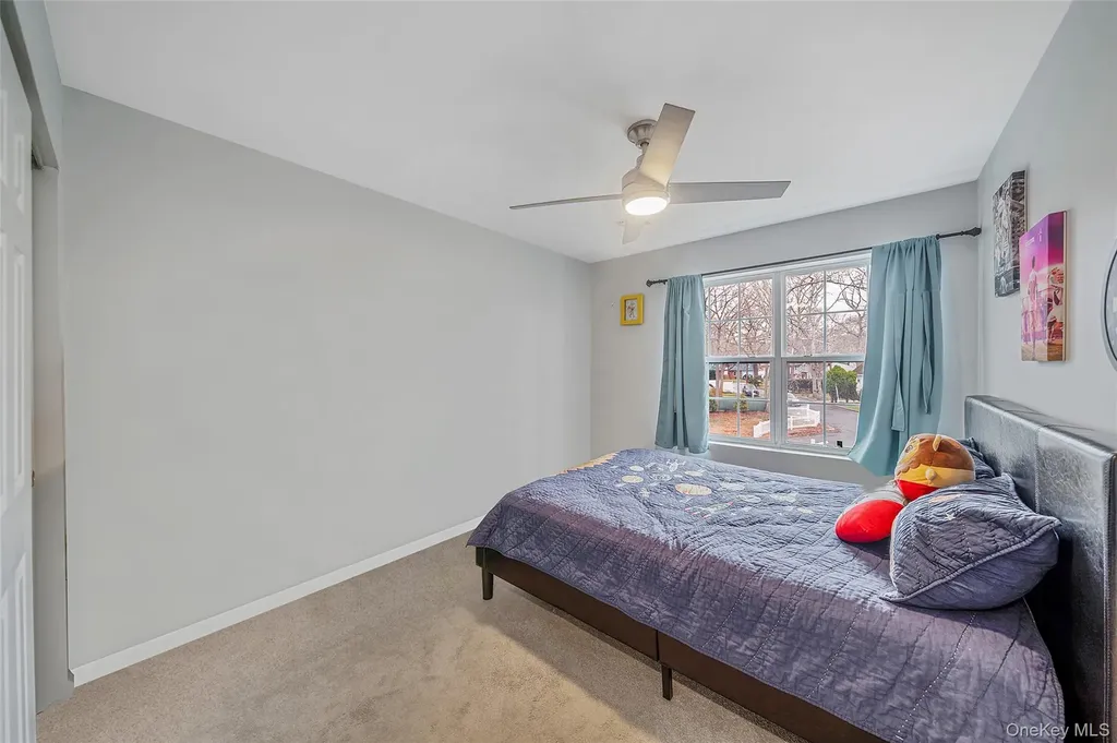 6 Denmark Court Huntington NY 11743
