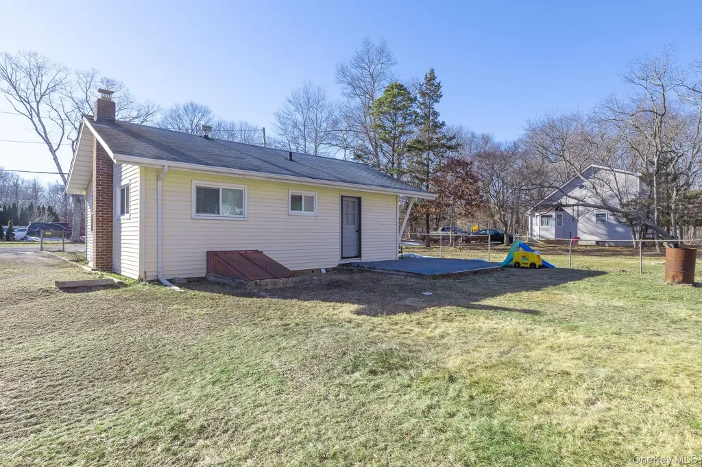117 Fulton Avenue Mastic NY 11950