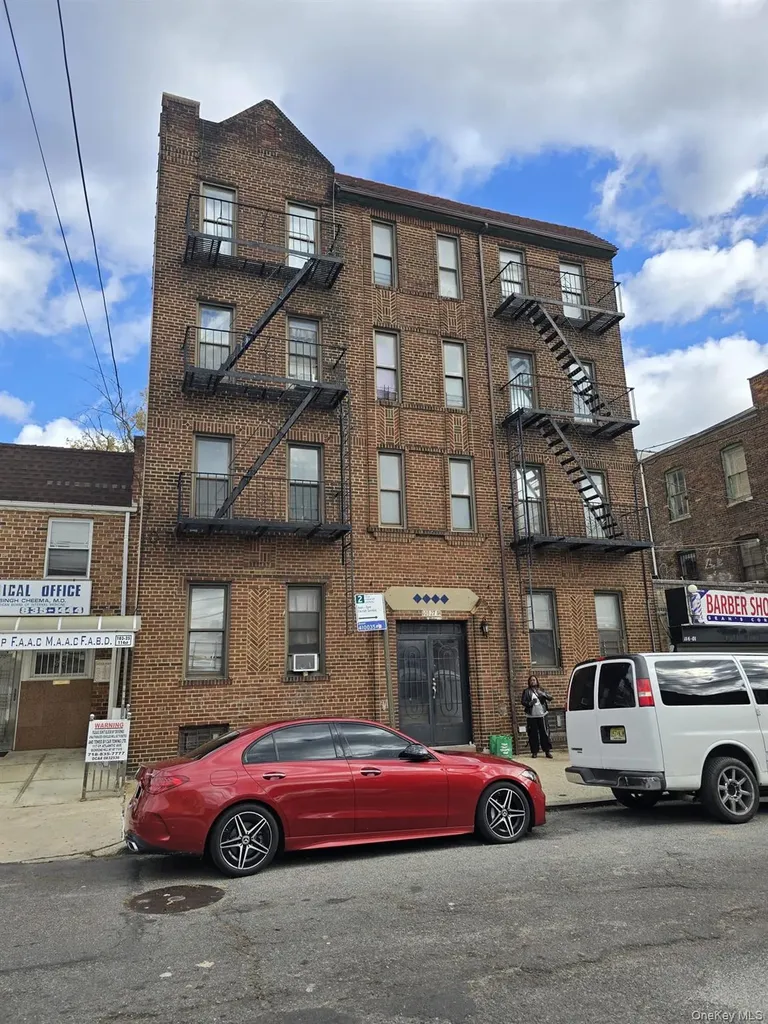 10327 114th Street Richmond Hill NY 11419