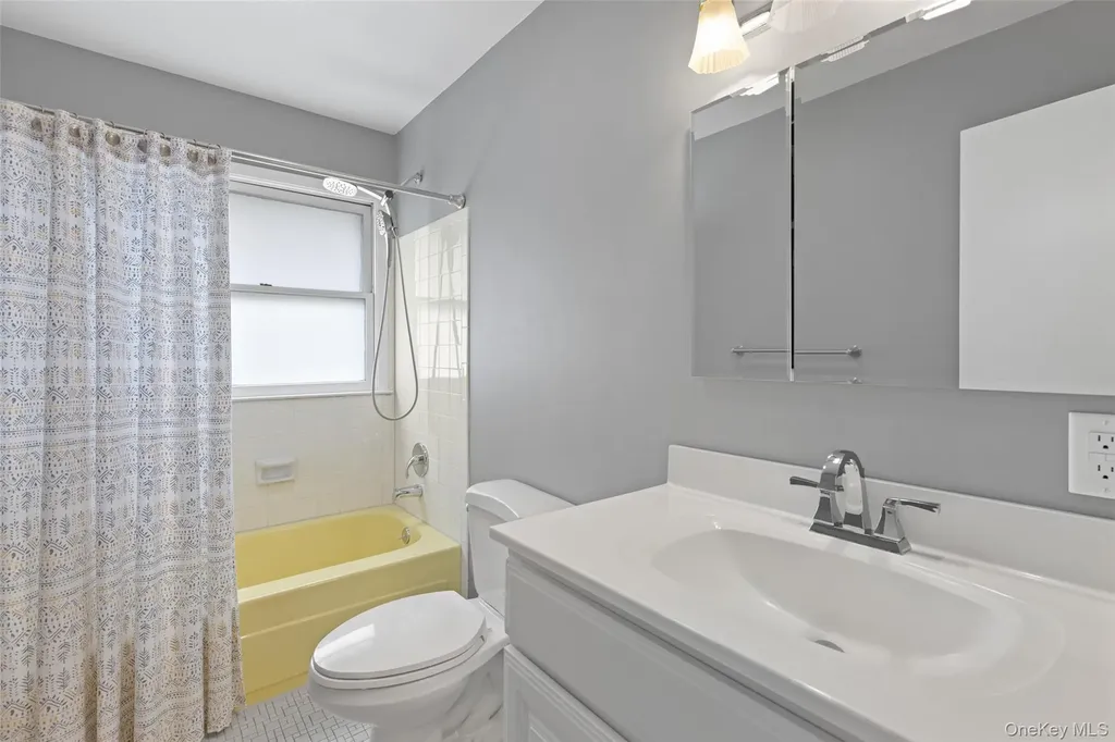 99 Lester Drive Tappan NY 10983