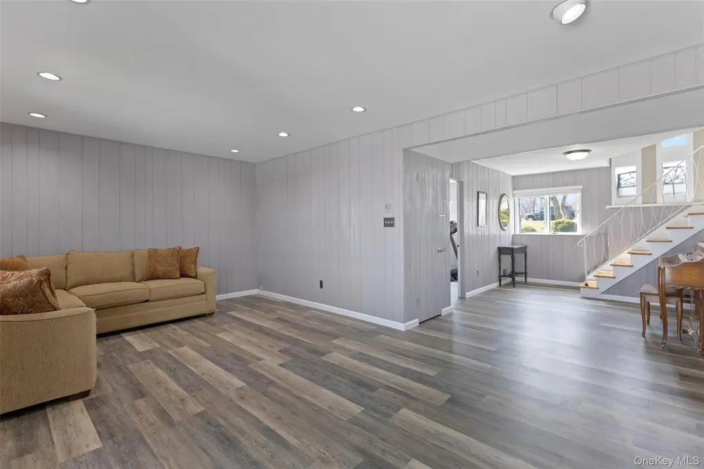 99 Lester Drive Tappan NY 10983