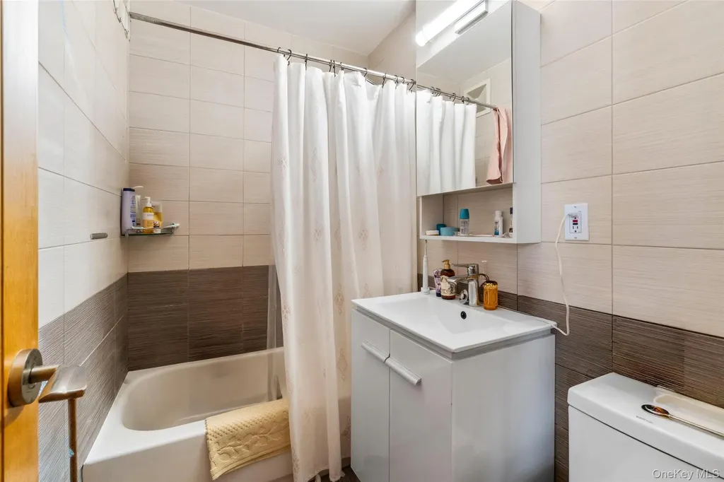 735 Avenue W Brooklyn NY 11223
