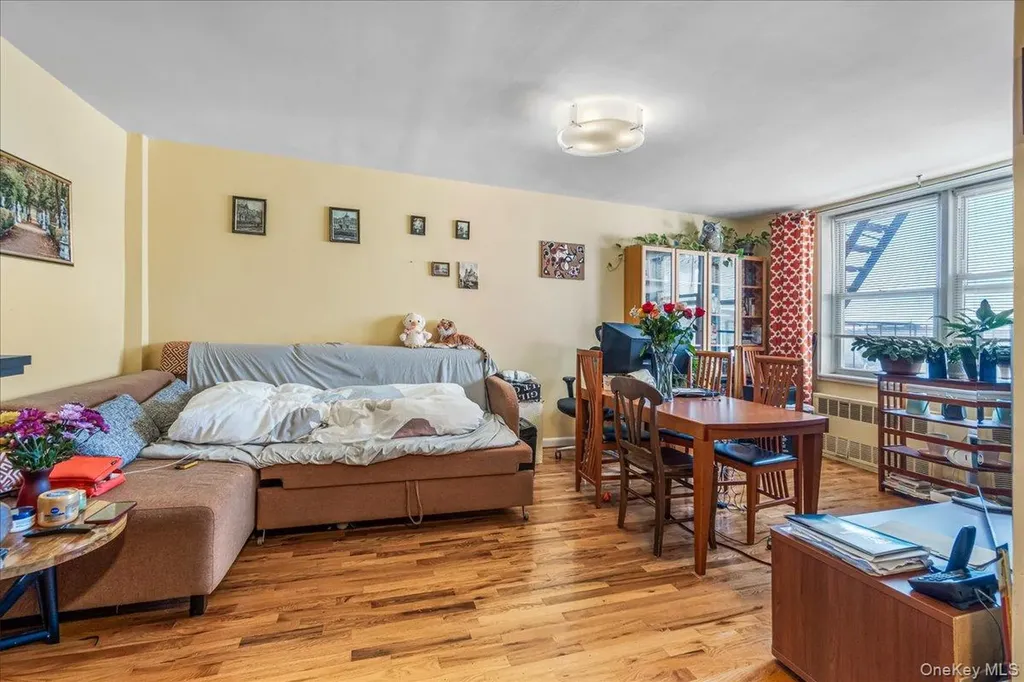735 Avenue W Brooklyn NY 11223