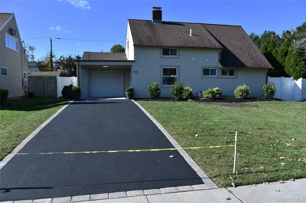 55 Acre Lane Hicksville NY 11801