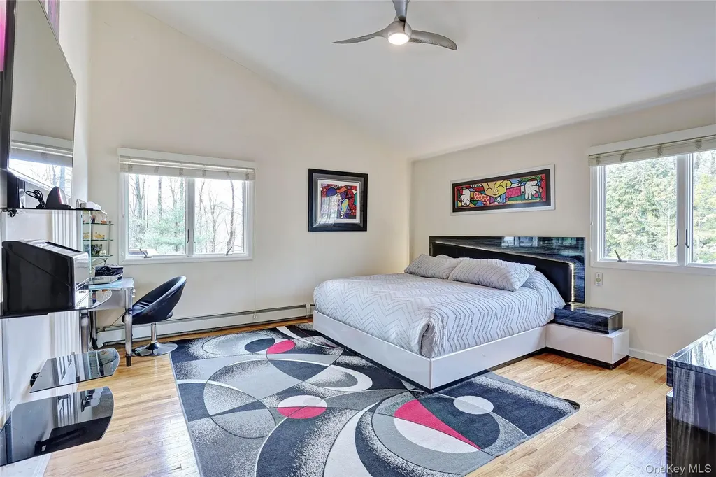 42 Cragmere Road Airmont NY 10901