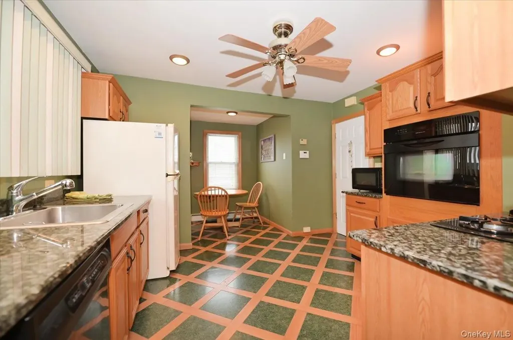 2016 Abbot Avenue Merrick NY 11566