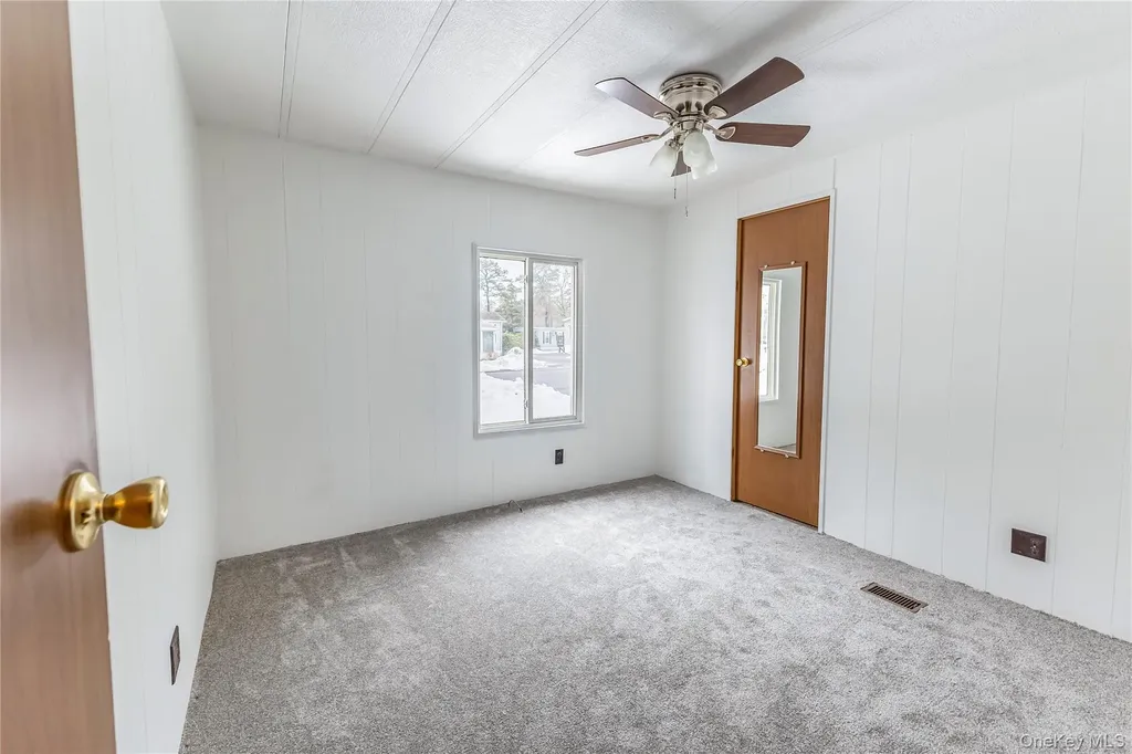 525 Riverleigh Avenue Riverhead NY 11901