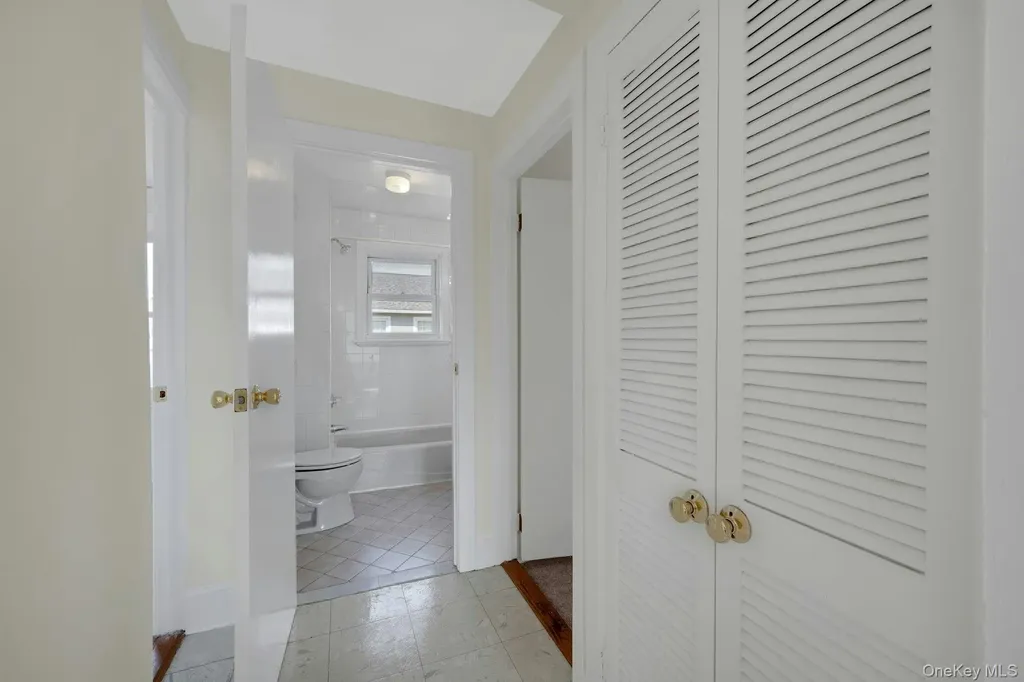 56 Stephenson Boulevard New Rochelle NY 10801
