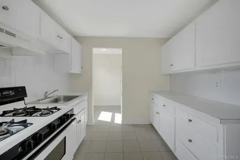 56 Stephenson Boulevard New Rochelle NY 10801