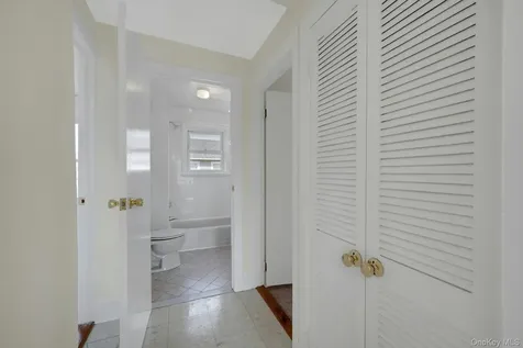 56 Stephenson Boulevard New Rochelle NY 10801